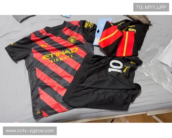 米兰2026-27赛季客场球衣谍照曝光，设计融合传统元素